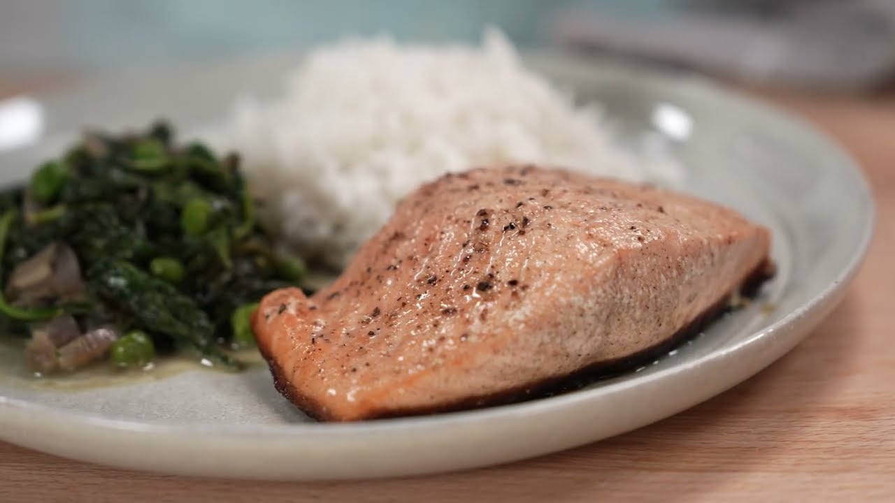 Video 1 for 1.5 qt, Petite French Oven, sesame